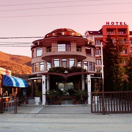 Hotel Saint Marena Pogradec Exterior photo